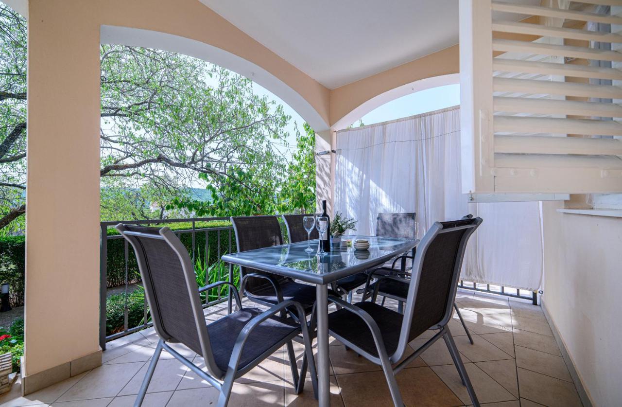 Holiday Home Rokoko Šibenik Екстериор снимка